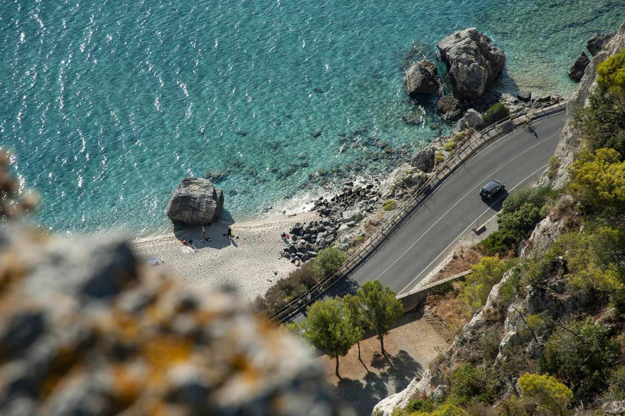 אלבניה Le Torri Riviera Holiday מראה חיצוני תמונה